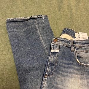 CLOSED Straight Legged Jeans
